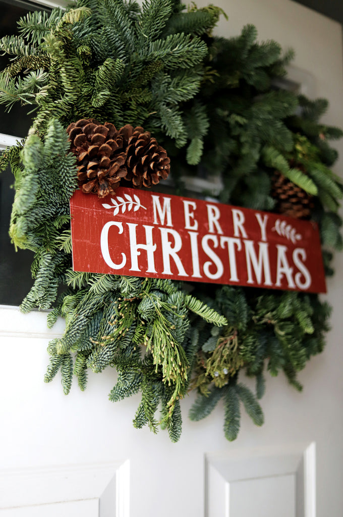 Rustic Red "Merry Christmas" Metal Sign.